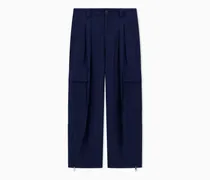 Cargohose aus einem Viskose-Leinen-Canvas