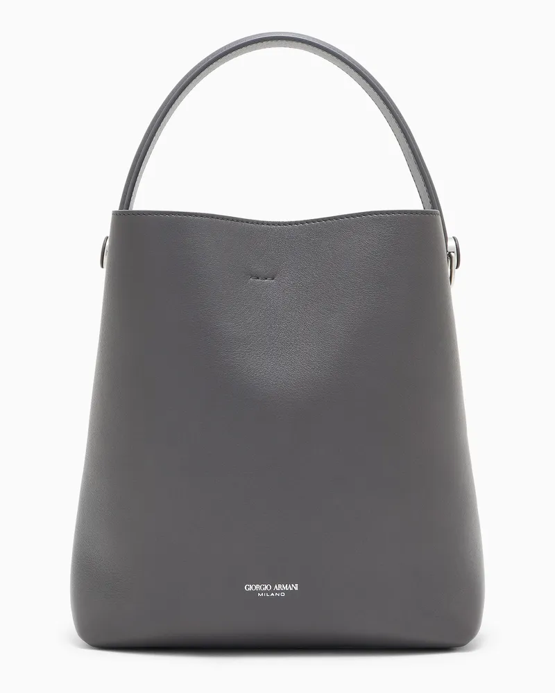 Giorgio Armani Schultertasche aus glattem Leder mit einem Metallring Grau