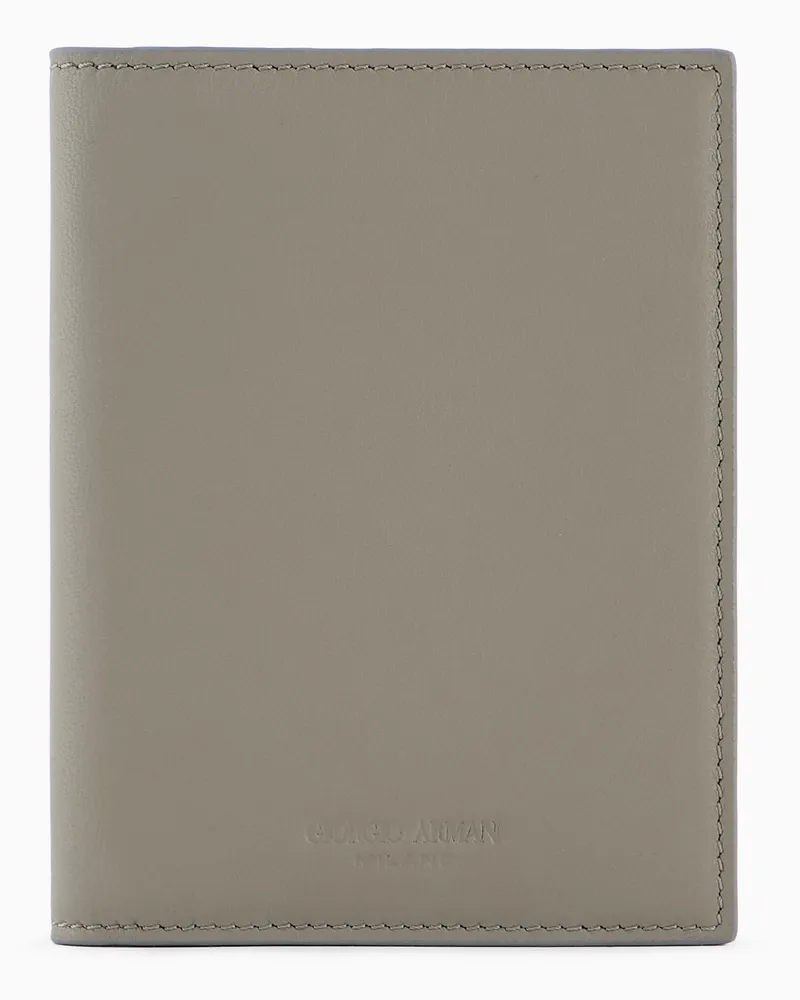 Giorgio Armani Bifold-Reisepassetui aus Nappaleder Beige