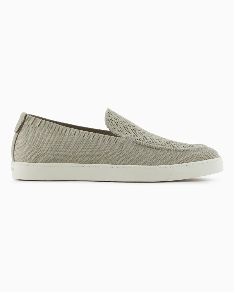 Giorgio Armani ASV Slip-On aus Jacquard-Stoff mit Fischgrat-Muster Beige