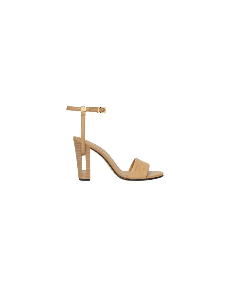 Fendi Sandale mit hohem Absatz Beige