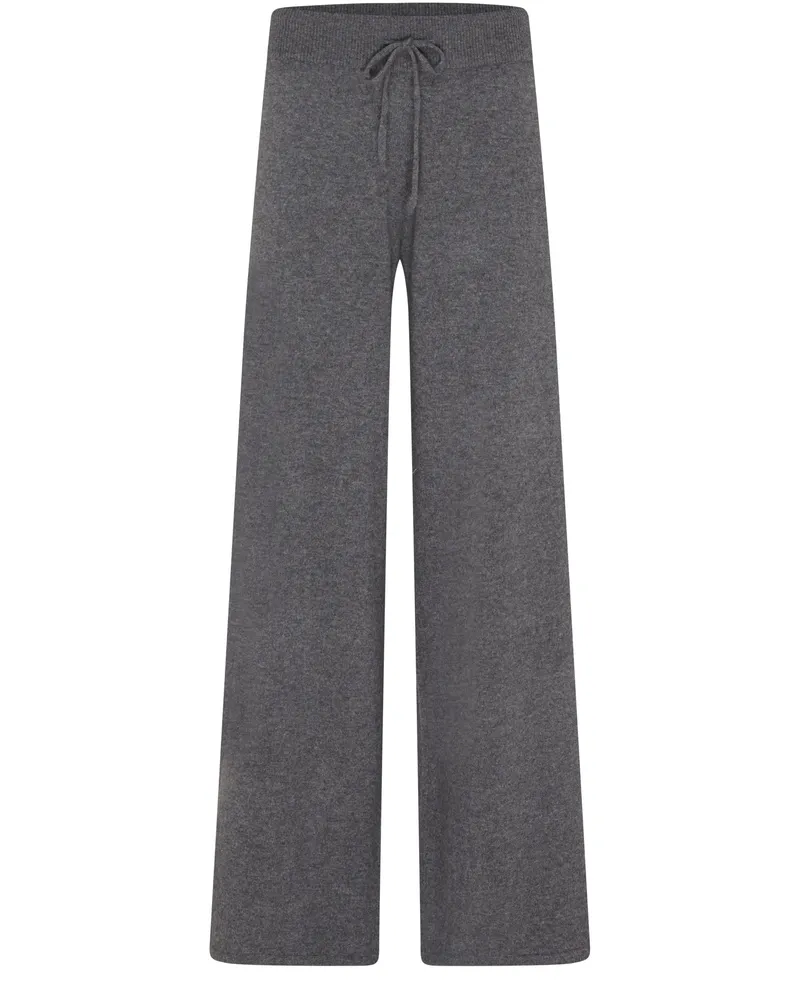Lisa Yang Hose Sofi 