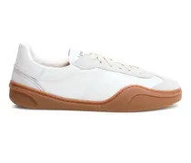 Sneaker mit Schnürung