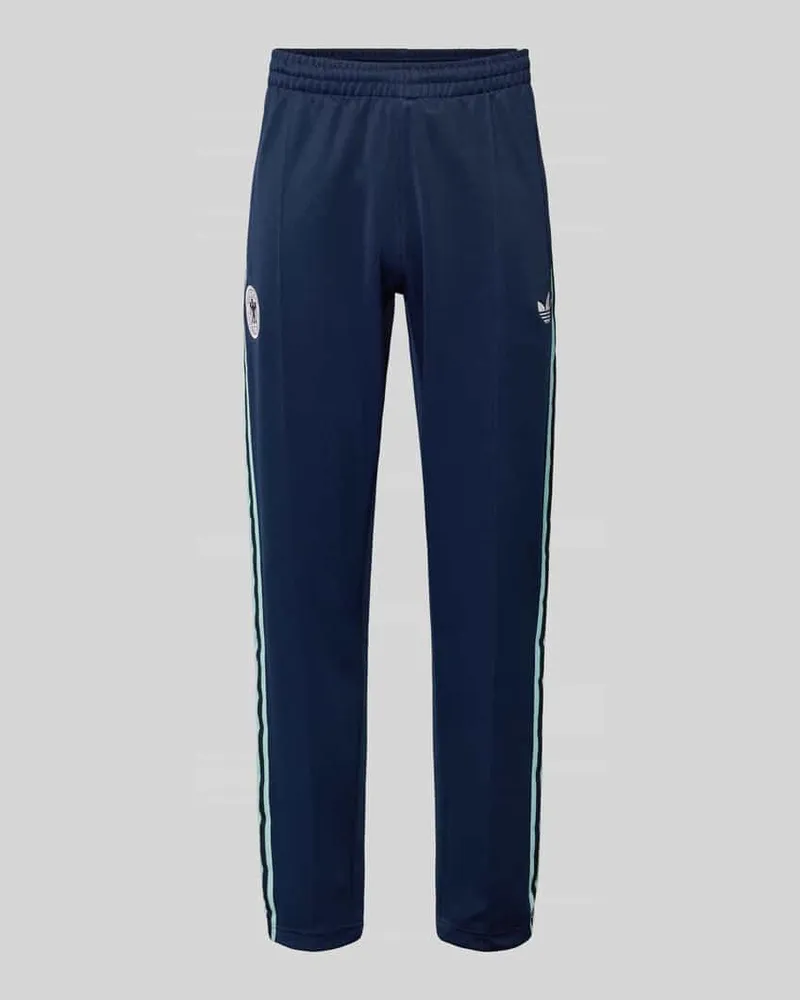 adidas Regular Fit Sweatpants mit Vereins Logo Applikation Modell 'BLNACO Marine