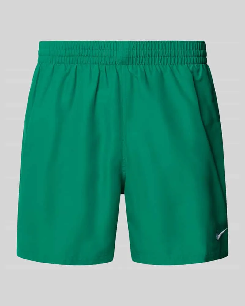 Nike Badeshorts mit Logo-Stitching und Eingrifftaschen Gruen