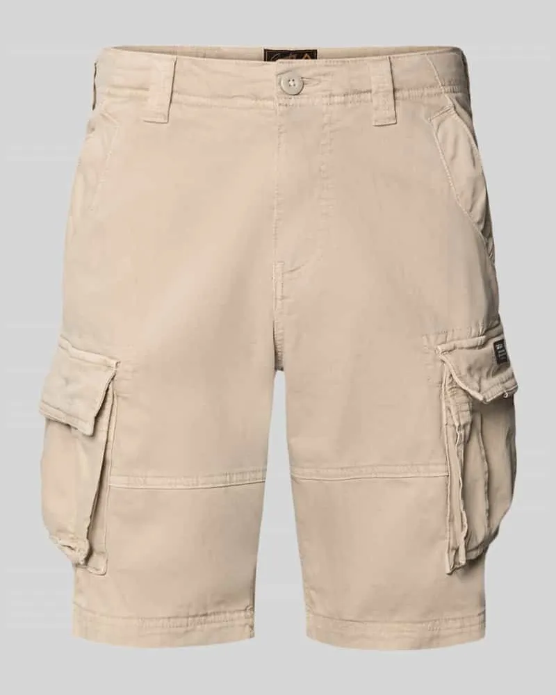 Superdry. Straight Fit Shorts mit Cargo-Taschen Modell 'Core Sand