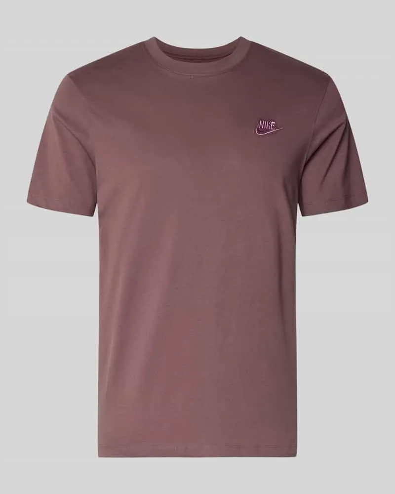 Nike T-Shirt mit Label-Stitching Aubergine