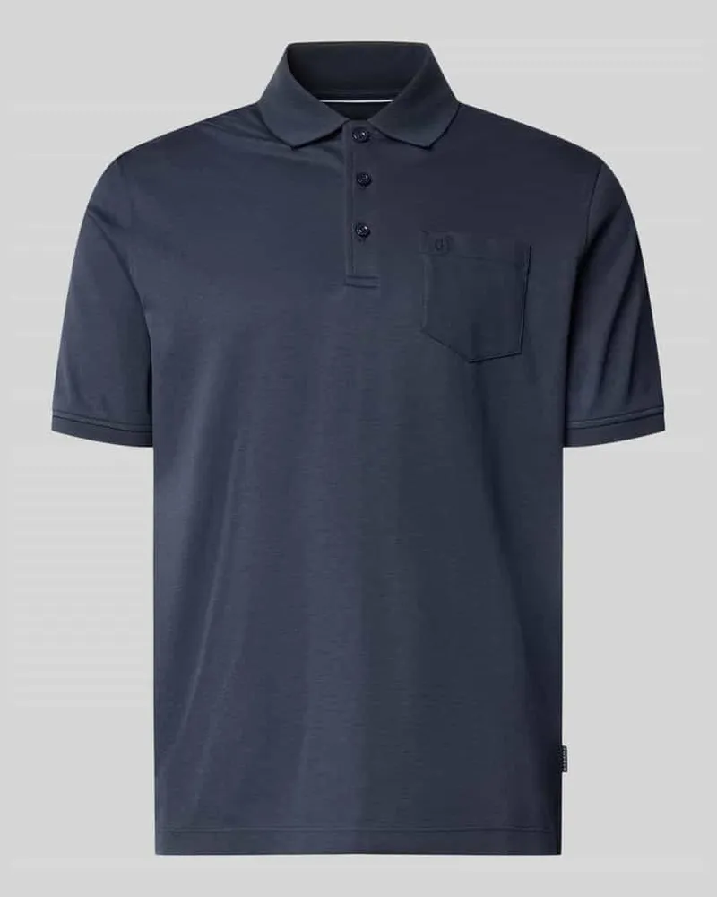 Bugatti Regular Fit Poloshirt mit Brusttasche und Label-Stitching Marine
