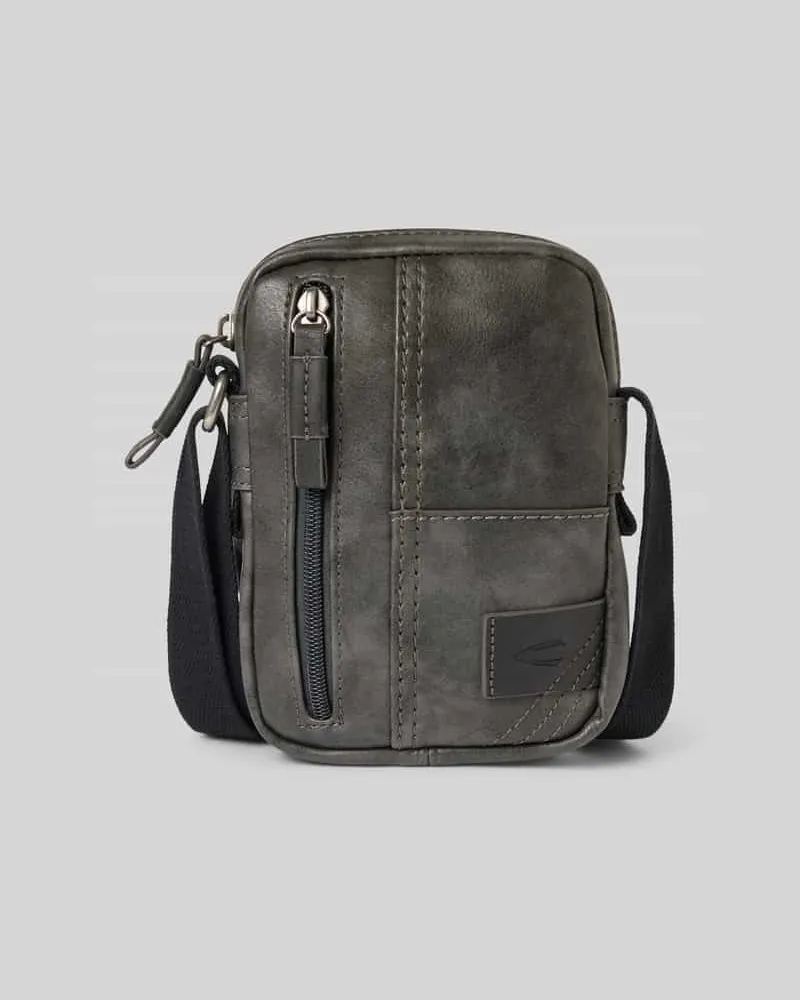 Camel Active Umhängetasche mit Logo-Detail Modell 'LAOS Black