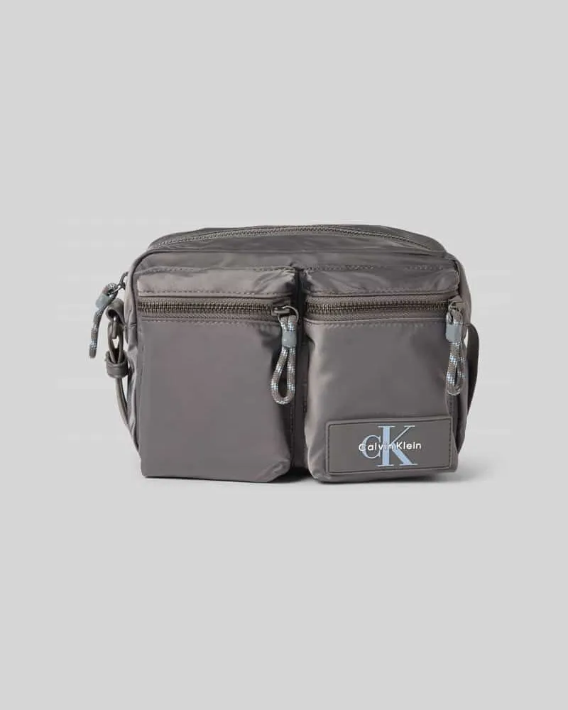 Calvin Klein Camera Bag mit Label-Detail 