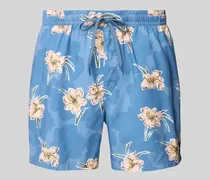 Badehose mit elastischem Bund