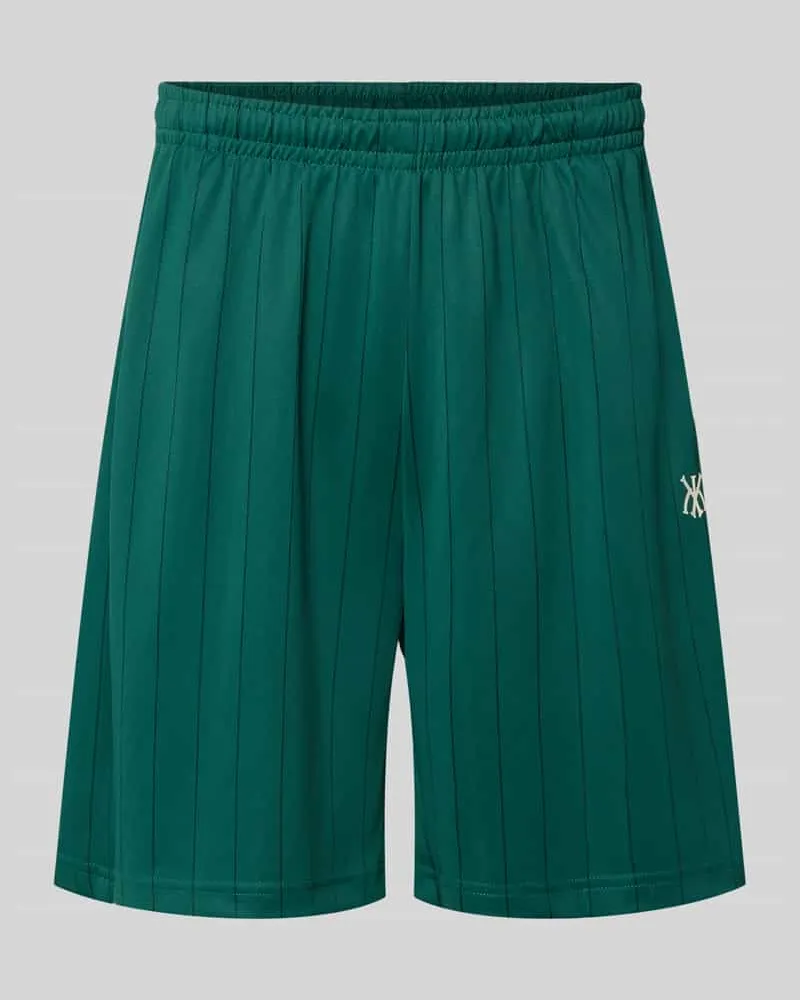 Karl Kani Shorts mit elastischem Bund Modell 'Insignia Shadow Dunkelgruen