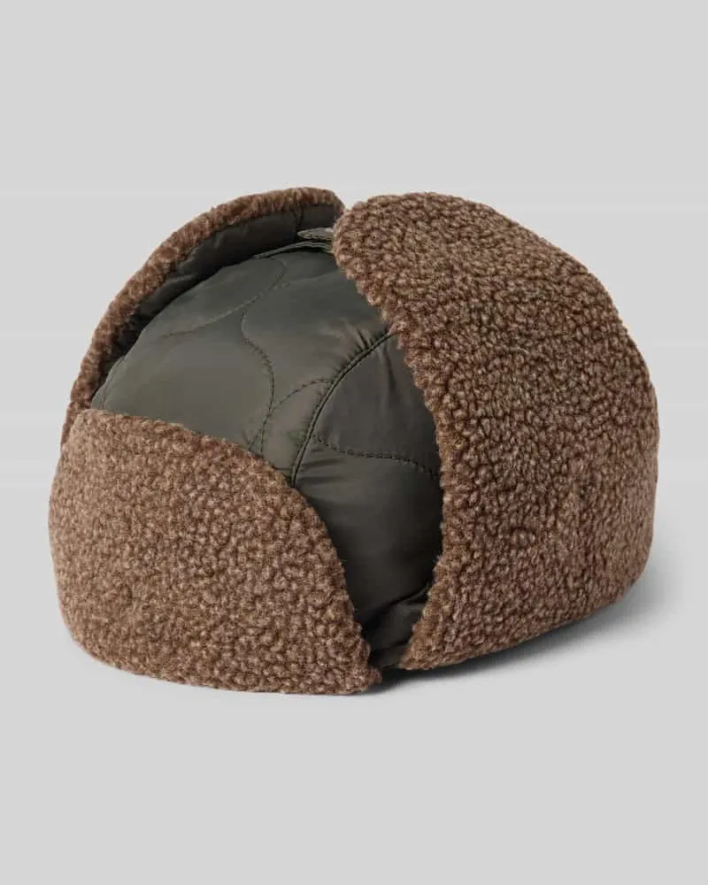 Barbour Trappermütze mit Steppmuster Modell 'SANDBAY Oliv