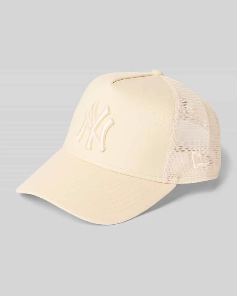 New Era Trucker Cap mit Statement-Stitching 