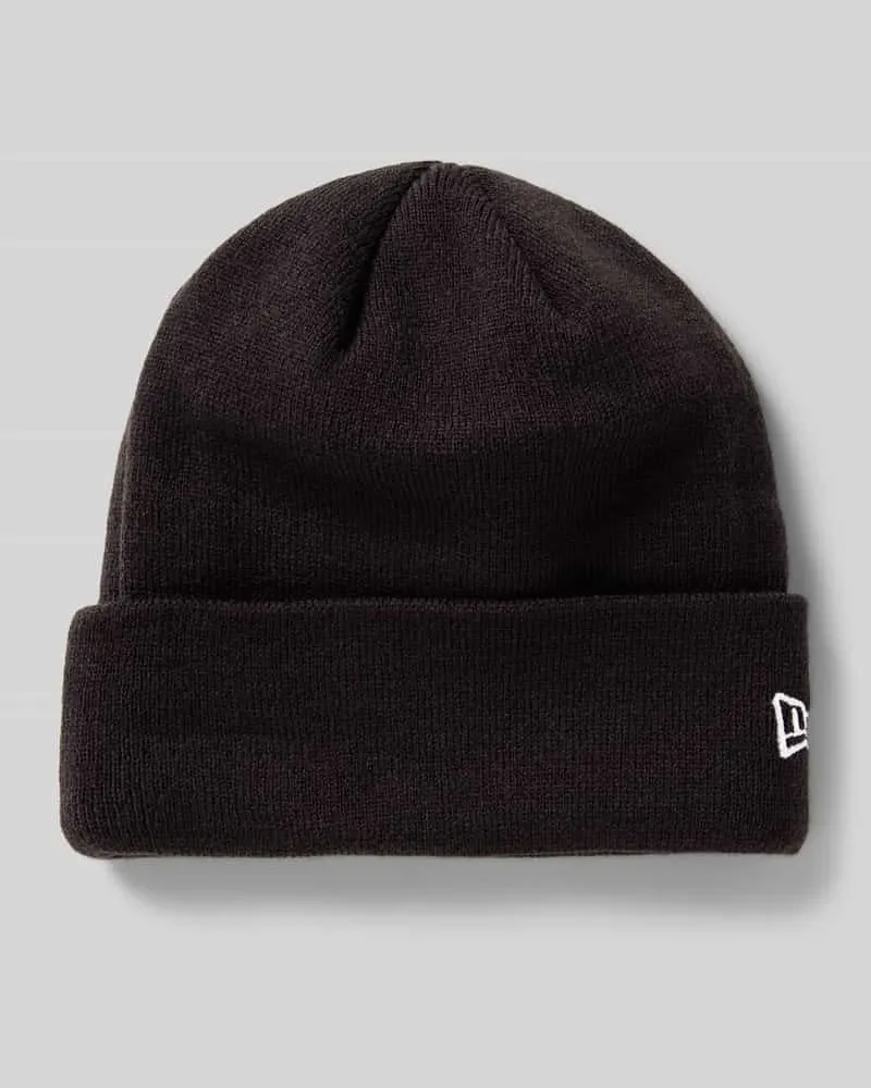 New Era Beanie mit Label-Detail 