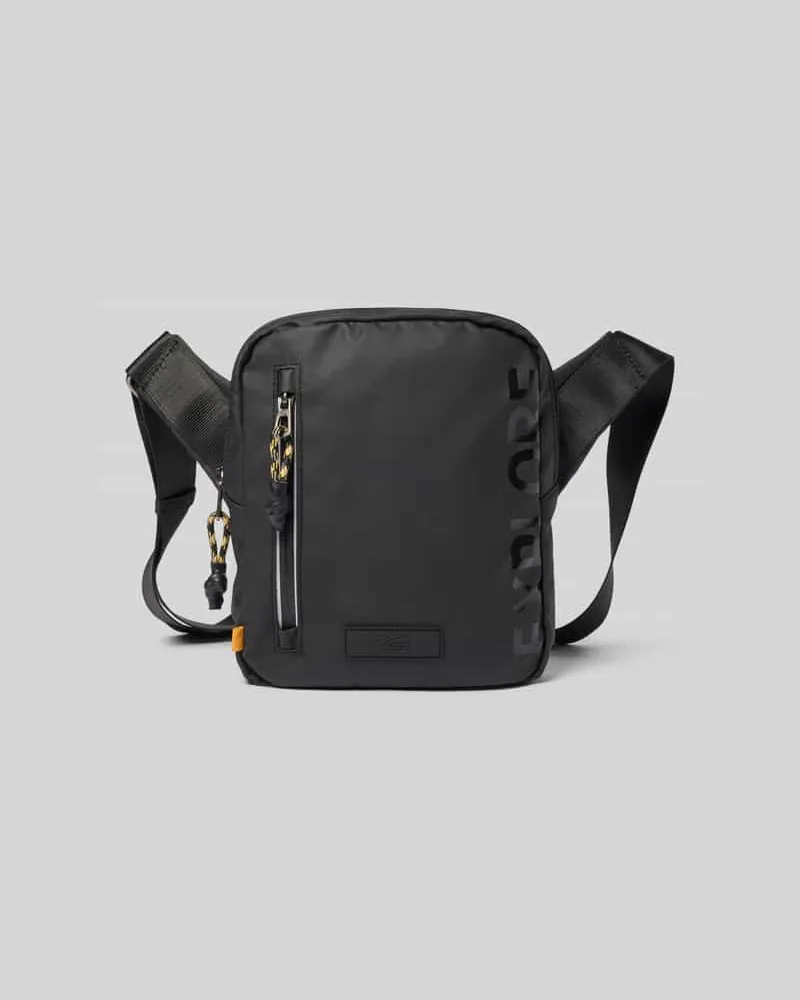 Camel Active Crossbody Bag mit Statement-Print Modell 'EXPLORE Black
