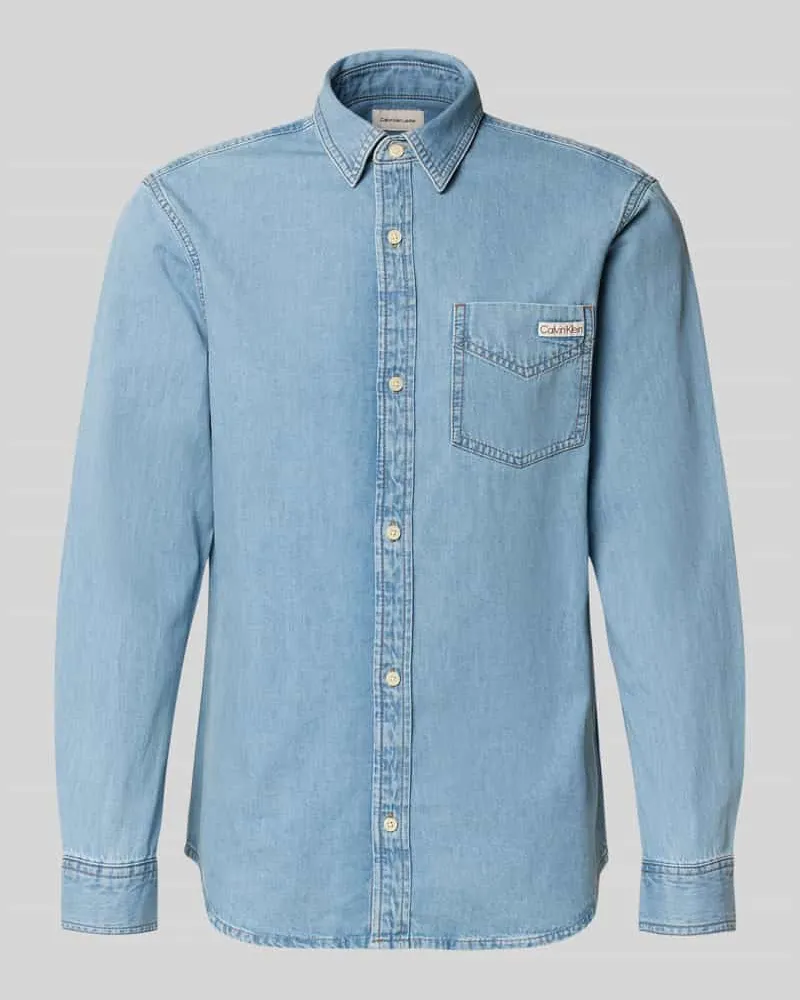 Calvin Klein Regular Fit Jeanshemd mit Label-Detail Hellblau