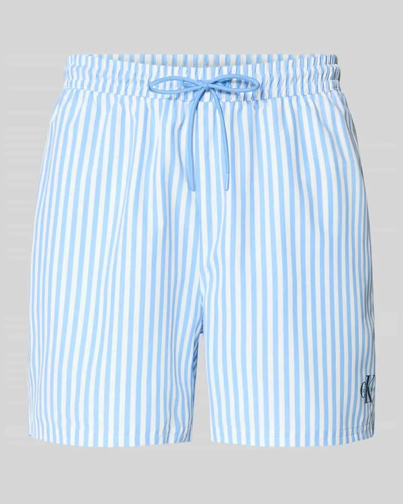 Calvin Klein Regular Fit Shorts mit Logo-Print Hellblau
