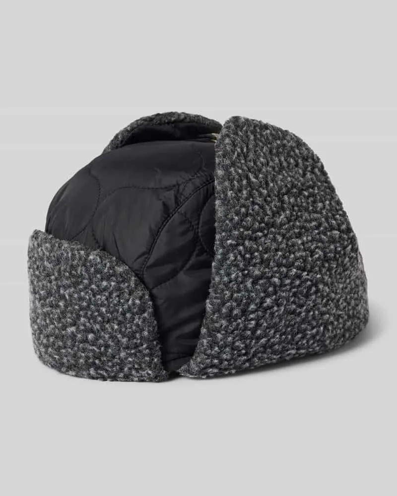 Barbour Trappermütze mit Steppmuster Modell 'SANDBAY Black