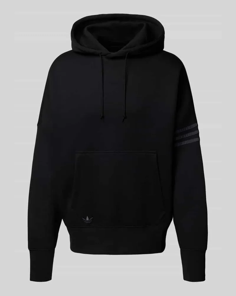 adidas Hoodie mit überschnittenen Schultern und Känguru-Tasche 