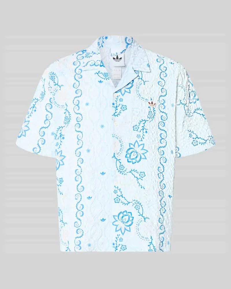 adidas Relaxed Fit Freizeithemd aus Seersucker mit Logo-Stitching Hellblau
