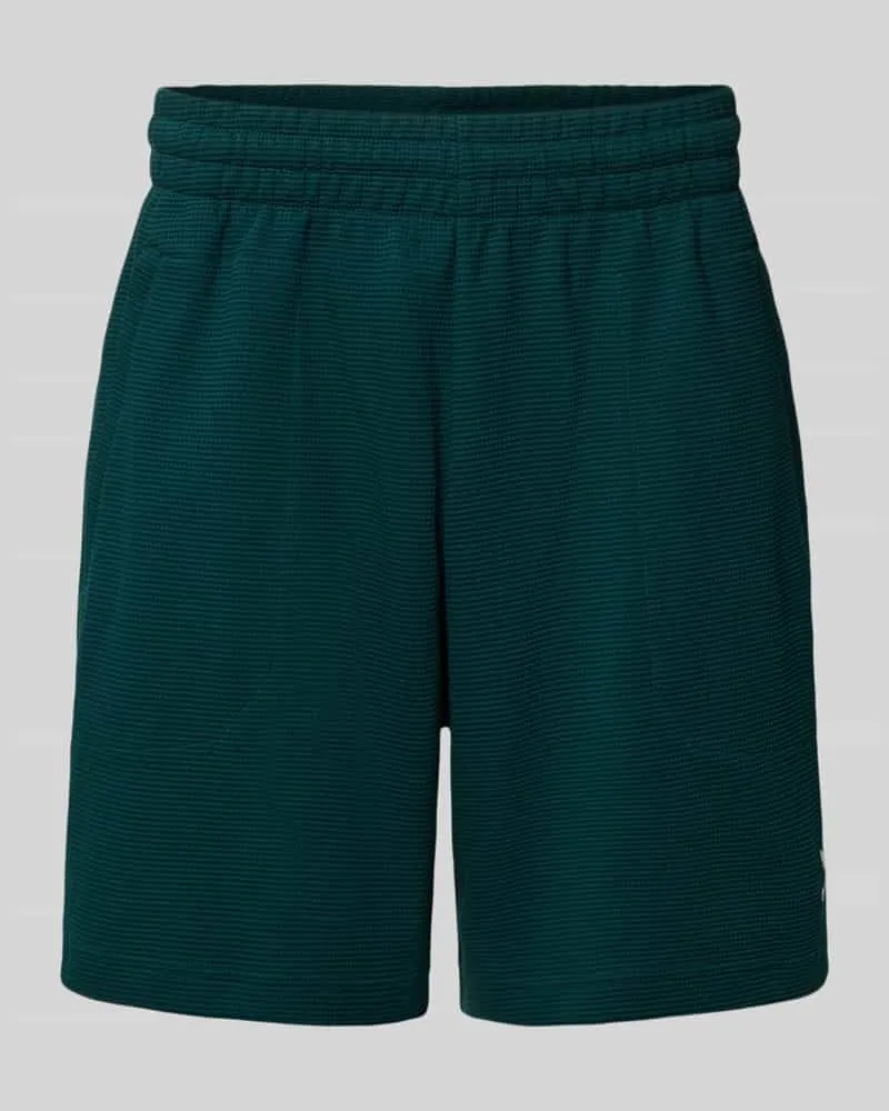 adidas Relaxed Fit Shorts mit Strukturmuster 