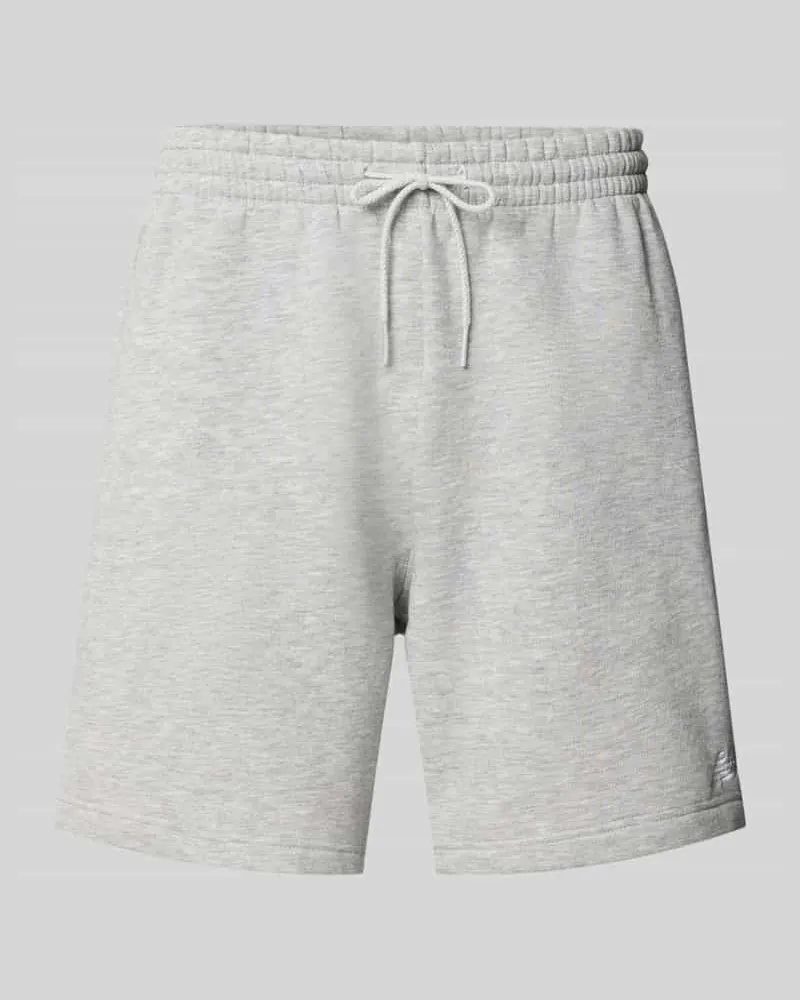 New Balance Relaxed Fit Shorts mit Logo-Stitching Hellgrau