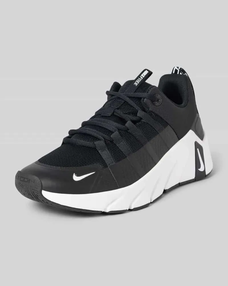 Nike Sneaker mit Label-Detail Black