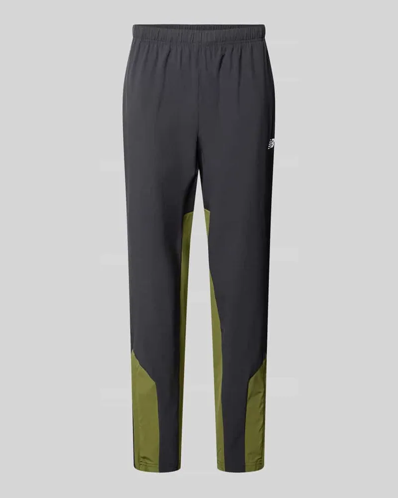 New Balance Regular Fit Jogpants mit Logo und elastischem Bund Gruen