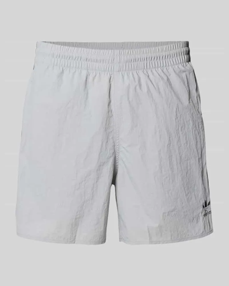 adidas Shorts mit Label-Stitching 