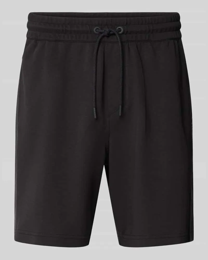 Calvin Klein Regular Fit Shorts mit angedeutetem Eingriff 