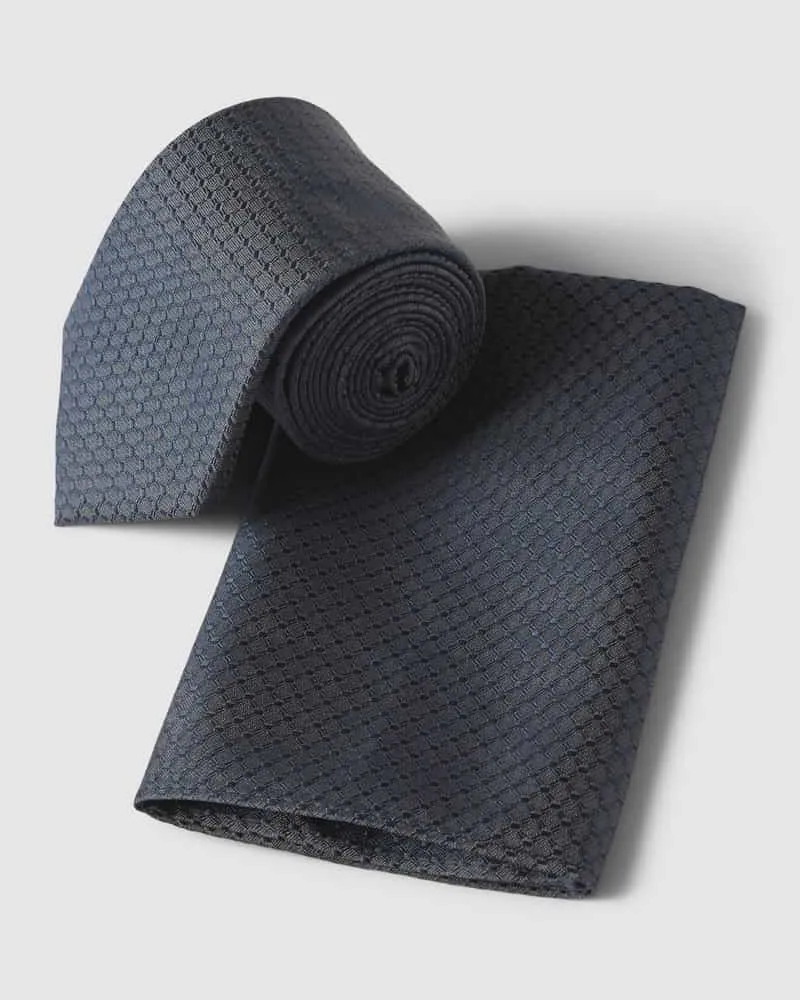 Monti Krawatte und Einstecktuch im Set aus Seide Ecru