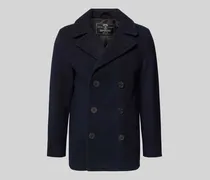 Zweireiher mit Reverskragen und Eingrifftaschen