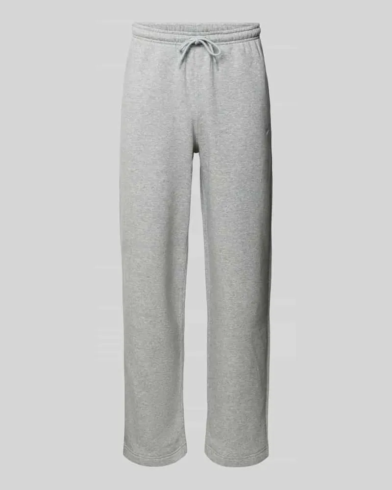 Nike Sweatpants mit Logo-Stitching und Eingrifftaschen Hellgrau