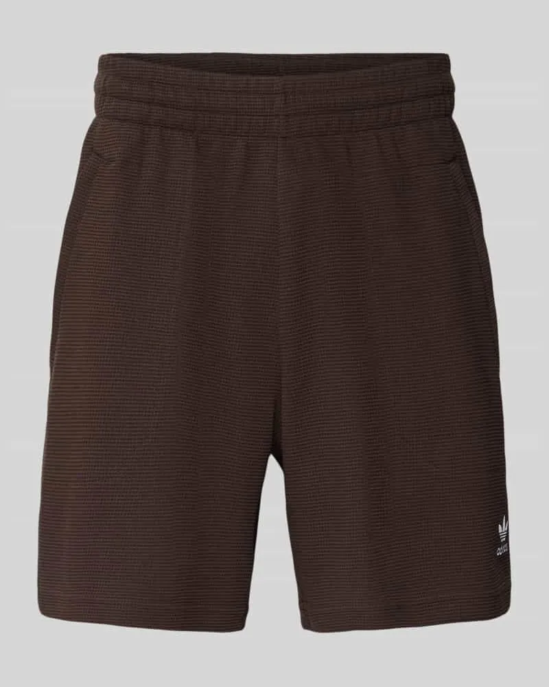 adidas Regular Fit Sweatshorts mit Baumwoll-Anteil Dunkelbraun