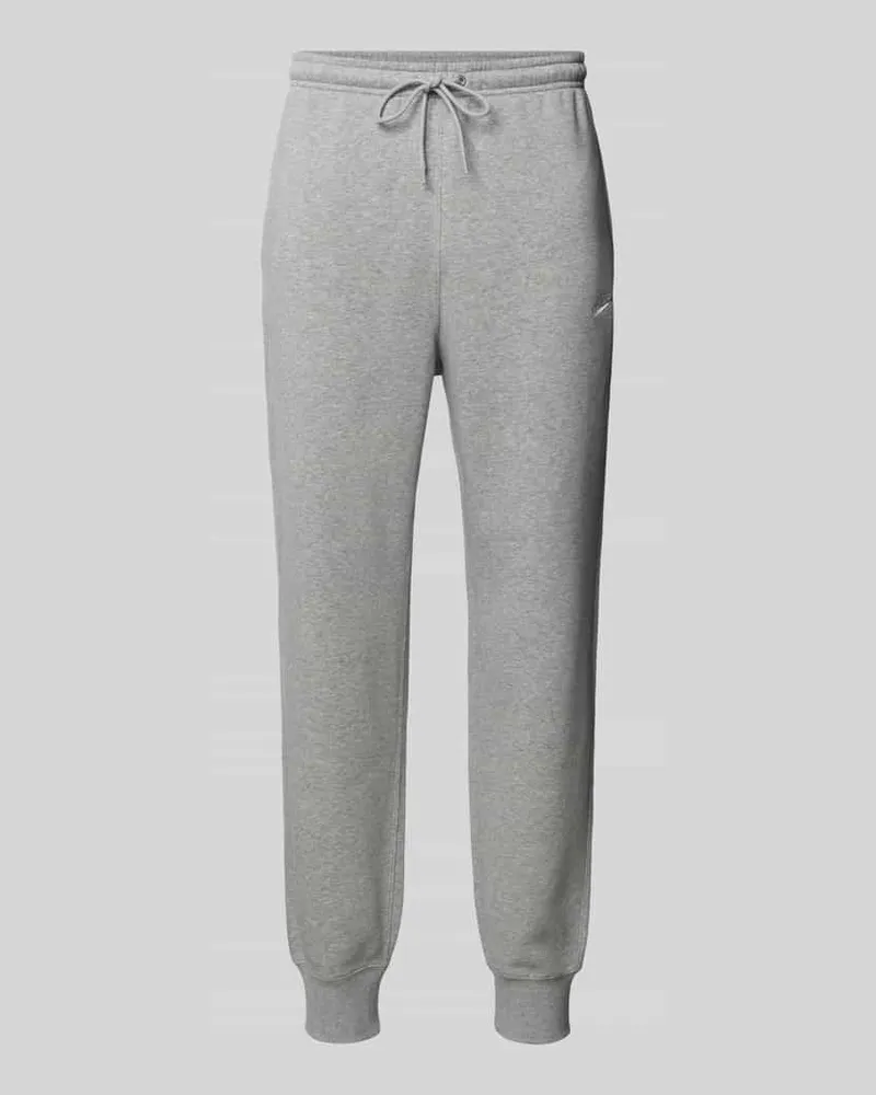 Nike Sweatpants mit Label-Stitching und Gesäßtasche Hellgrau