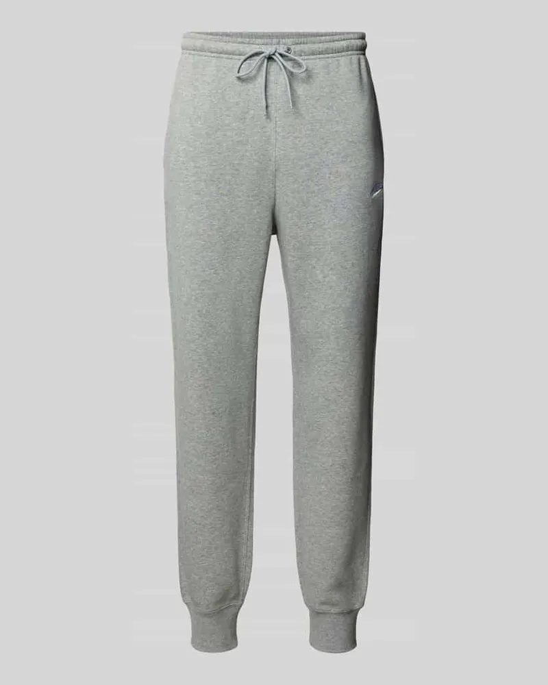 Nike Sweatpants mit Label-Stitching und Gesäßtasche Hellgrau