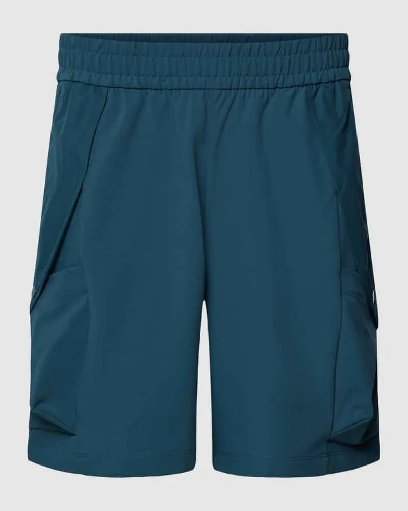 adidas Shorts mit Cargotaschen 