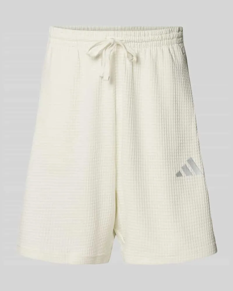adidas Shorts mit Strukturmuster und Label-Stitching 