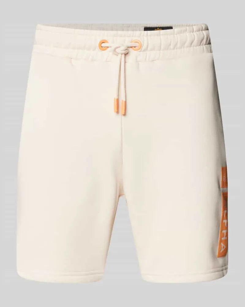 Alpha Industries Regular Fit Sweatshorts mit Label-Print Weiss