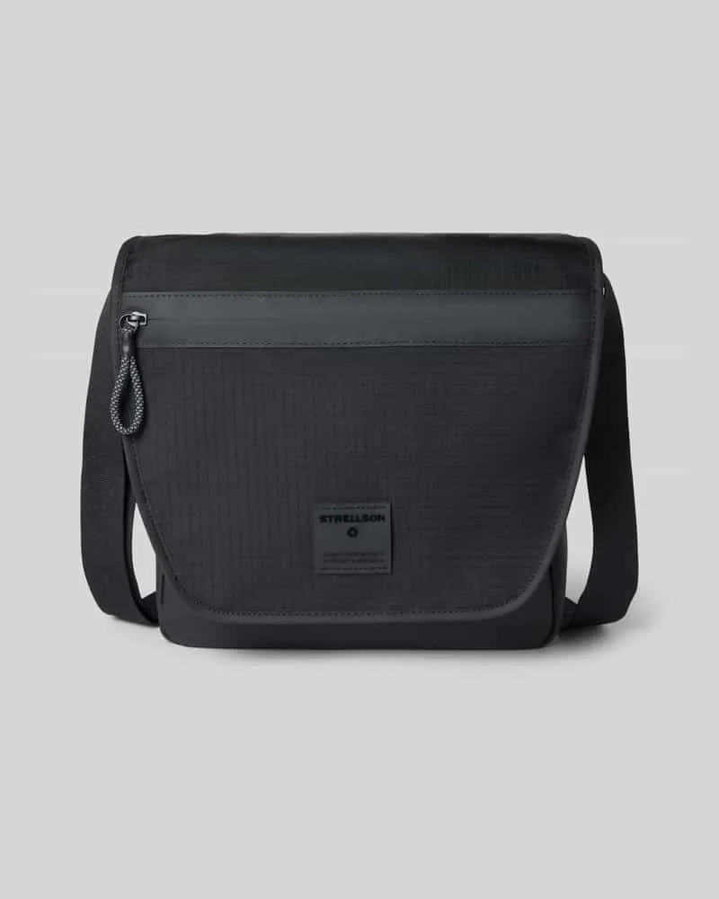 Strellson Umhängetasche mit Label-Patch Modell 'NORTHWOOD RS DORIAN 