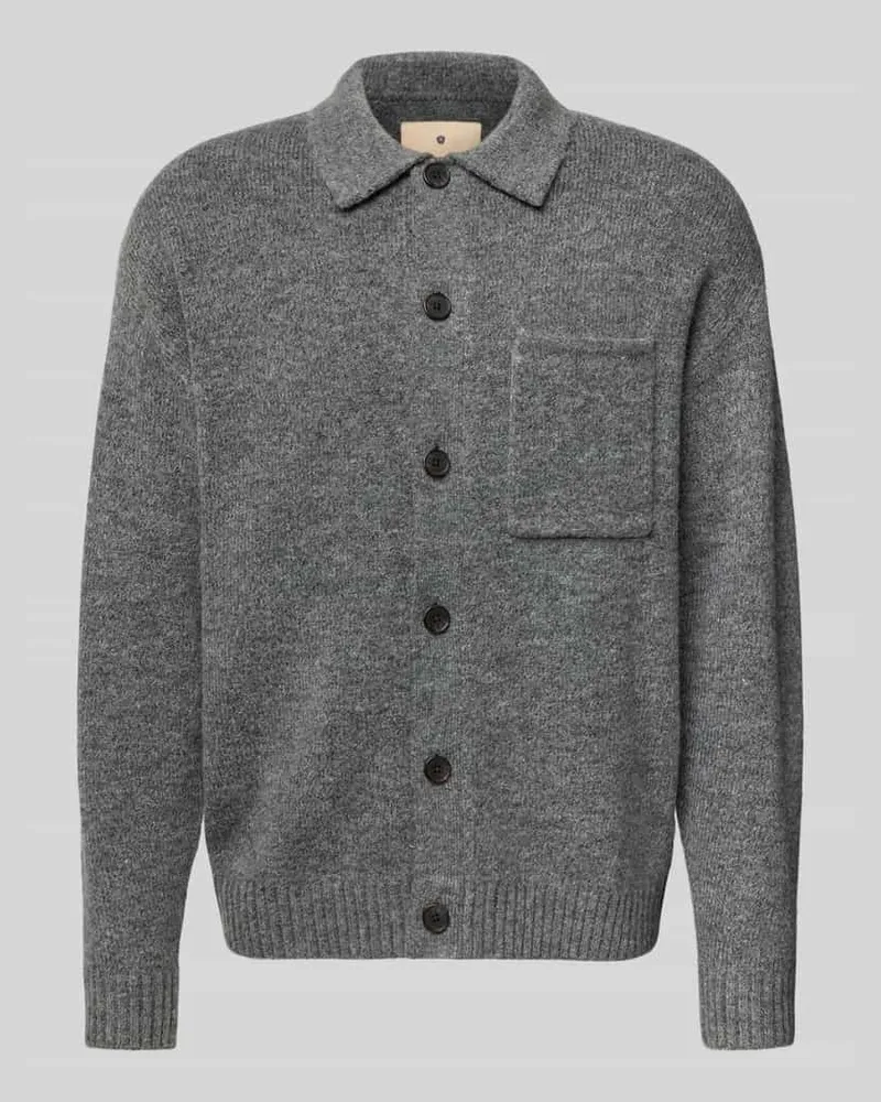 Jack & Jones Strickjacke mit Umlegekragen und Brusttasche Mittelgrau