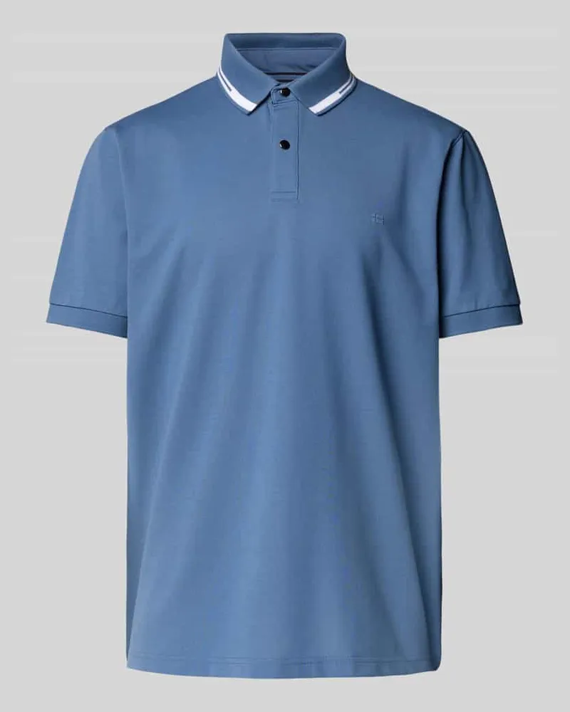 Christian Berg Poloshirt mit kurzer Knopfleiste und Logo-Print 