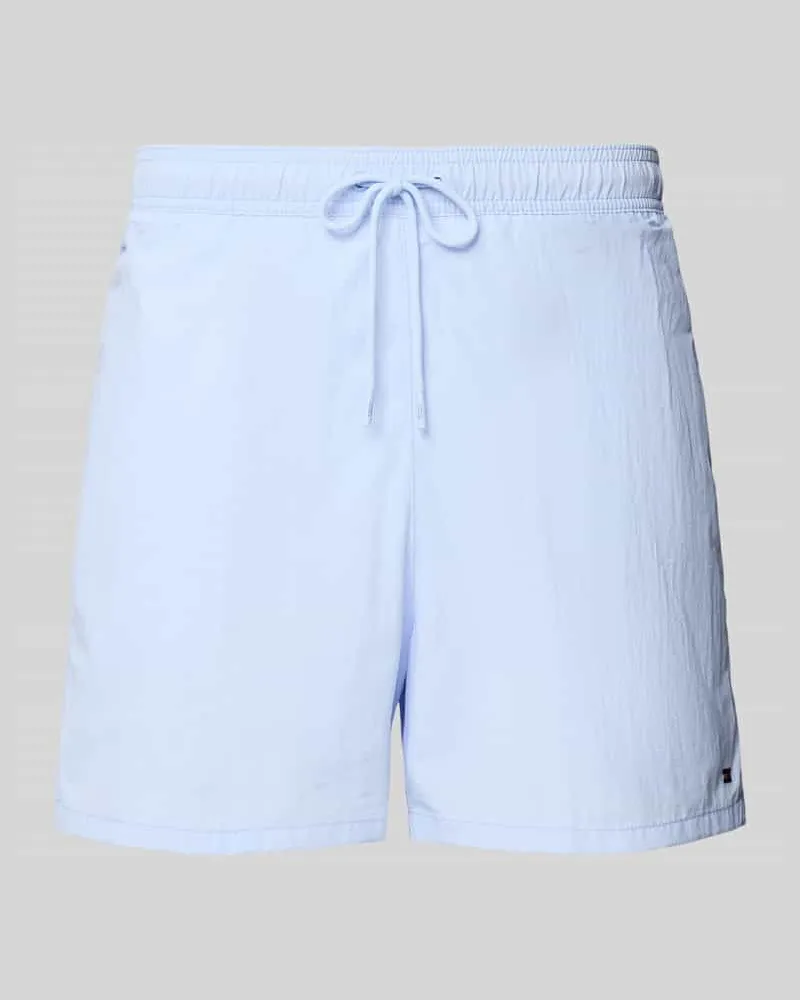 Tommy Hilfiger Regular Fit Badeshorts mit Logo-Stitching Hellblau
