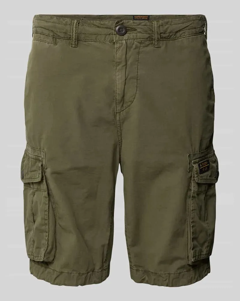Superdry. Regular Fit Cargoshorts mit Gürtelschlaufen Modell 'Parachute Oliv