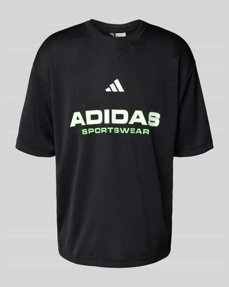 adidas T-Shirt mit Label-Print 
