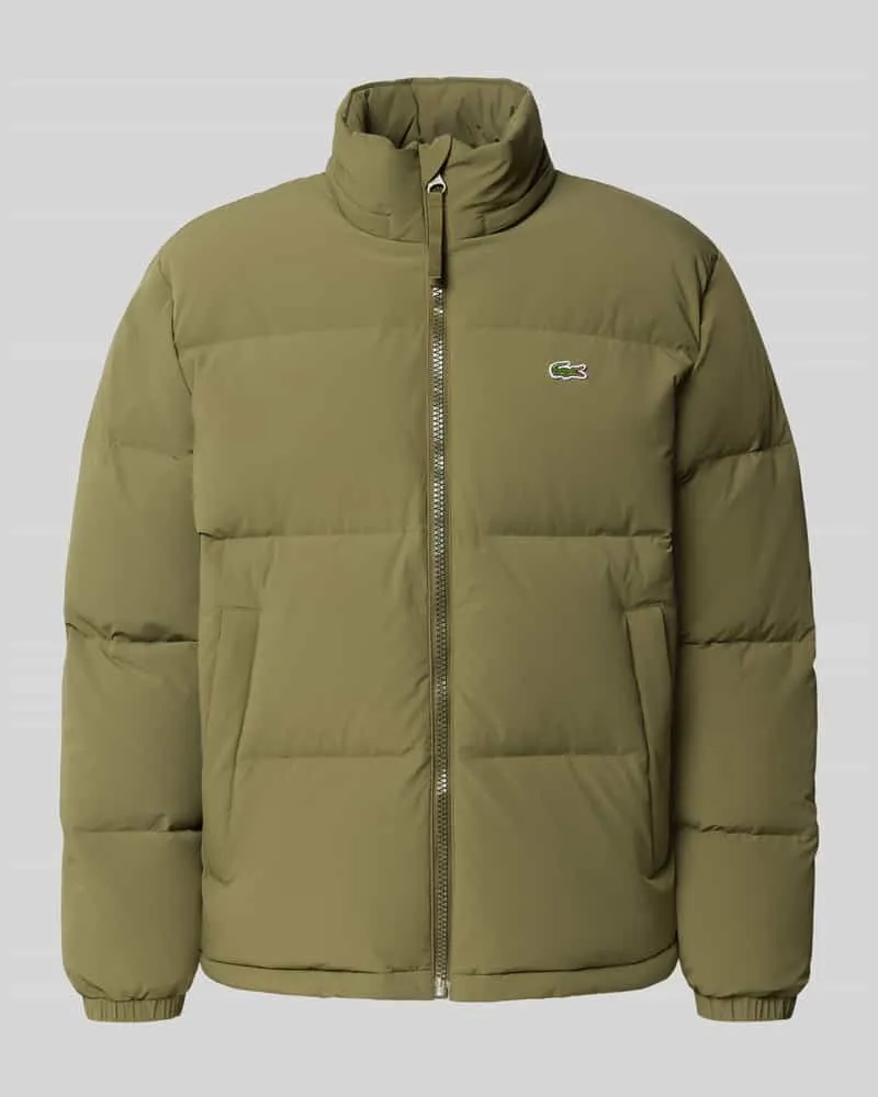 Lacoste Regular Fit Daunenjacke mit Stehkragen und integrierter Kapuze Oliv