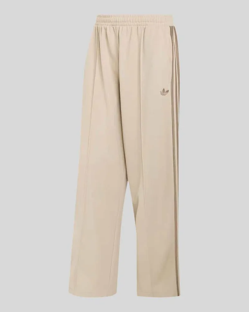adidas Loose Fit Sweathose aus Baumwoll-Mix mit Bügelfalten Sand