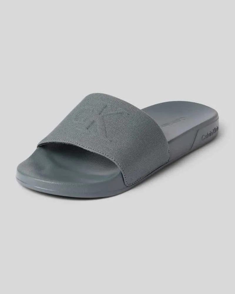 Calvin Klein Badeschuhe mit Logo-Detail Hellgrau