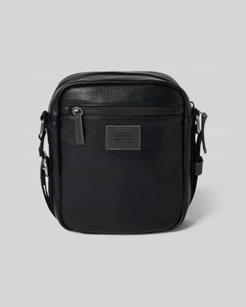 Camel Active Crossbody Bag mit Label-Patch Modell 'TRACES Black